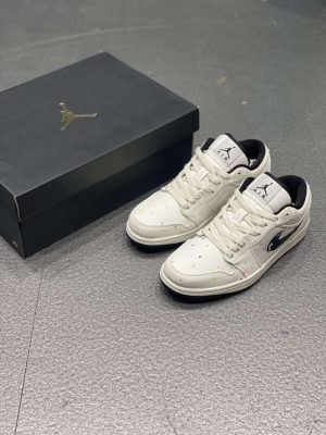 Replica Air Jordan 1-Low For Women And Men #AJ0028