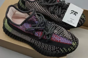 Replica Pk God Yeezy Boost 350 v2 Yecheil