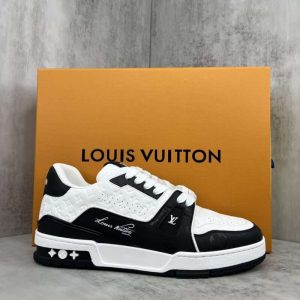 Replica Louis Vuitton Trainer Sneakers Black White#LV084