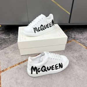 Replica Alexander McQueen Shoes For Men And Women #AM063