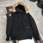 Replica Canada Goose Down Jacket Chilliwack in Black