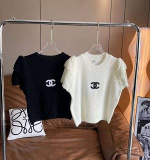 Replica CHANEL New Crew Neck Knitted T-shirts For Women#HTS137