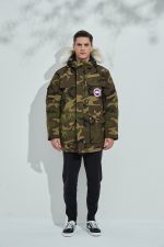 Replica CANADA GOOSE 2023 new down jacket DJ1021133