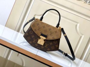 Replica Louis Vuitton 23New Tilsitt Bag Brown M46548